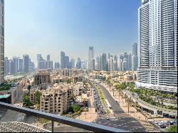 Furnished Luxury Apartment in Downtown Dubai