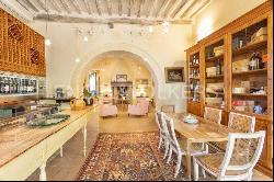 Exclusive historical complex in Val d'Orcia