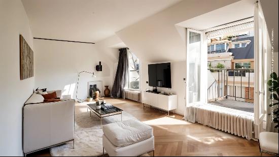 Apartment for sale in Paris, France