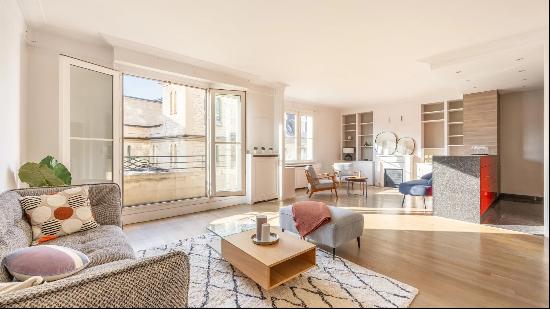 Apartment for sale in Paris, France