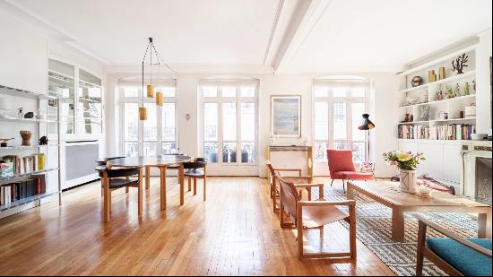 Apartment for sale in Paris, France