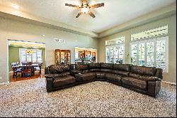 Wonderful Ranch Home in Beacon Point