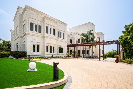 Fully Furnished and Upgraded Emirates Hills Villa