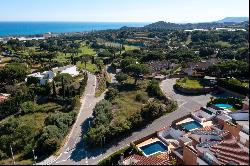 Plot with sea views in the center of Llavaneres - Costa BCN