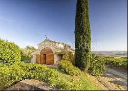 Exclusive Stone Estate in Montalcino with Panoramic Terrace, Pool, and Brunello Vineyard