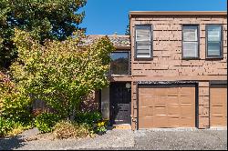 Move-In Ready Townhouse in Mill Valley