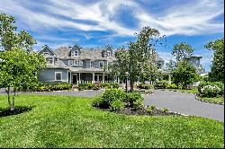 39 Oakes Road, Rumson, NJ 07760