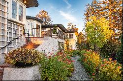 Pastoral Garden Home in Piedmont