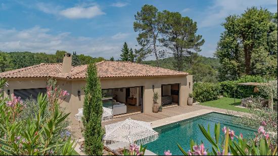 Vente - Villa Mougins (La Peyriere) - 2a 550a 000a 