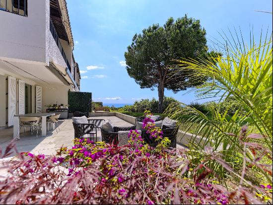 Exceptional Garden Level - sea view - Hauts de Vaugrenier