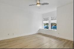 Renovated In Dry Creek - Central Austin Condo