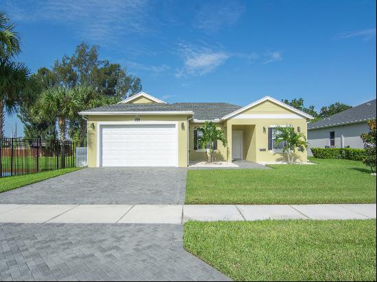 2037 Bridgehampton Terrace, Vero Beach, FL