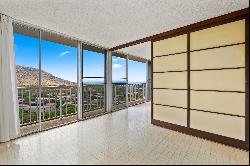 Makaha Valley Towers, Leeward Oahu, Coastline, Mountain, Ocean Views