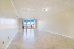 8855 Collins Ave, #6E, Surfside, FL