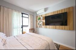 Renovated apartment with 2 en-suite bedrooms near Ipanema’s Posto 9