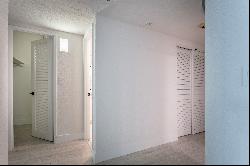 19390 Collins Ave, #609, Sunny Isles Beach, FL