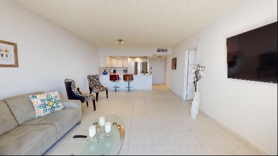 500 Three Islands Blvd, #807, Hallandale Beach, FL