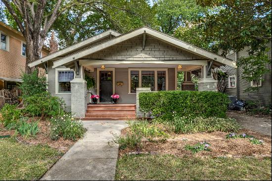 Adorable Craftsman Bungalow