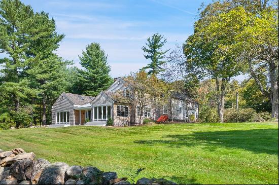 156 Old Stone Hill Road, Pound Ridge, NY, 10576, USA