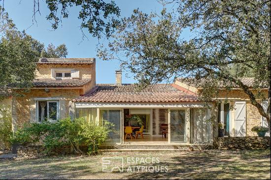 Provencal House with outbuildings