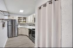 200 NE 19th Ct, #212M, Wilton Manors, FL