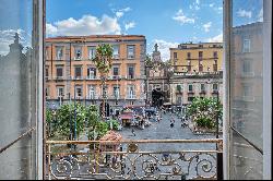 Ancient apartment in the heart of the historical center