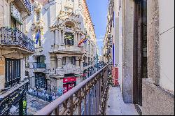 Beautiful refurbished apartment in the Gothic Quarter