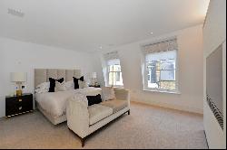 Spacious and contemporary mews luxury property in Marylebone