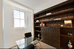 Spacious and contemporary mews luxury property in Marylebone