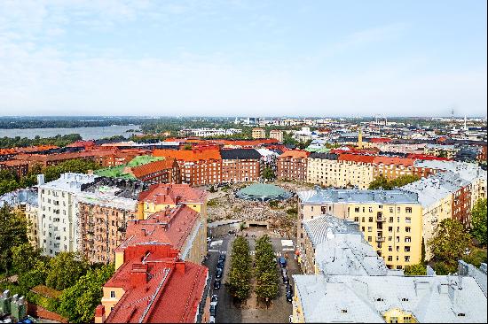 Fredrikinkatu 81