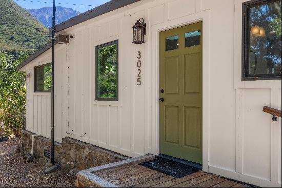 Adorable Cottage in Ojai