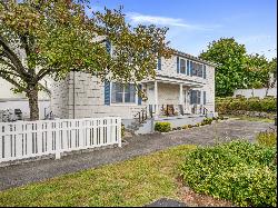 13 Cos Cob Avenue, B