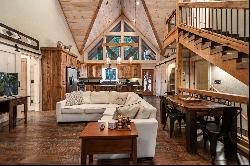 Exquisite Timber Lodge Cohutta National Forest Chalet