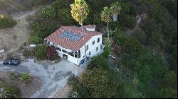 18 W Mountain Drive, Santa Barbara CA 93103