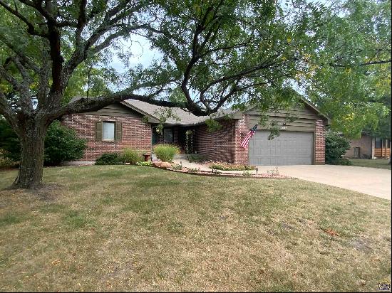 3838 SW 39th St, Topeka KS 66610