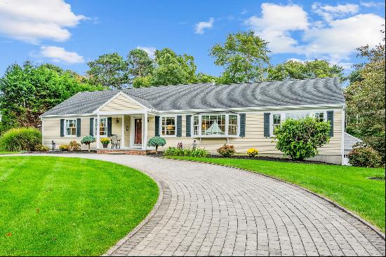 27 Stafford Circle, Dennis Port MA 02639