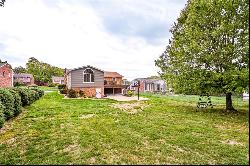 431 Flagstaff Drive, Hempfield Twp - Wml PA 15601