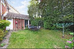 Cranham Road, Cheltenham, Gloucestershire, GL52 6BQ