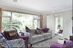 Cranham Road, Cheltenham, Gloucestershire, GL52 6BQ