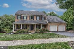 1210 Cardinal Way Road, Hummelstown PA 17036