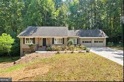 587 Shannon Green Circle SW, Mableton GA 30126