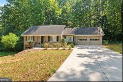 587 Shannon Green Circle SW, Mableton GA 30126