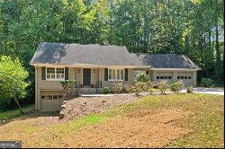 587 Shannon Green Circle SW, Mableton GA 30126