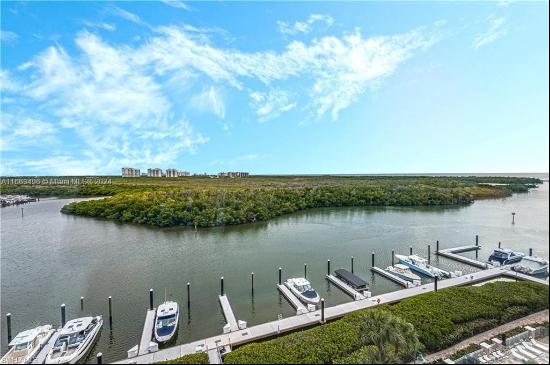 425 SW Dockside Drive Unit 803, Naples FL 34110