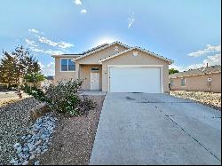 375 Cloud View Avenue SW, Los Lunas NM 87031