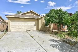 608 97th Street SW, Albuquerque NM 87121