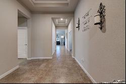 620 Colt Trl, Schertz TX 78154