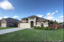 620 Colt Trl, Schertz TX 78154