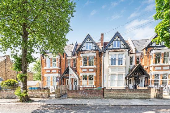 Waldegrave Road, Teddington, Richmond upon Thames, TW11 8LL