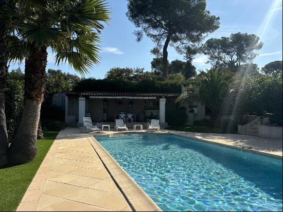 Vente - Villa Mougins (Les Fades) - 1a 495a 000a 